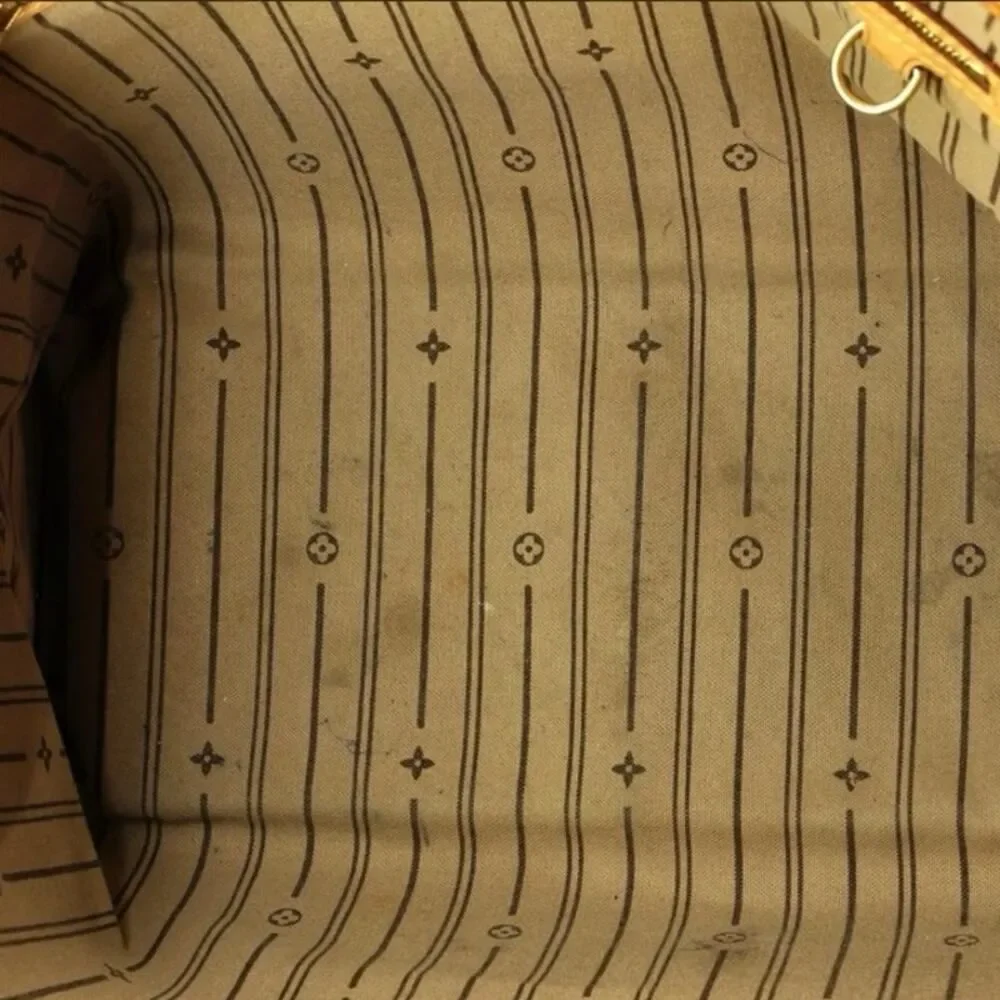 Louis Vuitton Monogram Delightful MM Shoulder Bag | Vintage LV Hobo - Picture 6 of 7